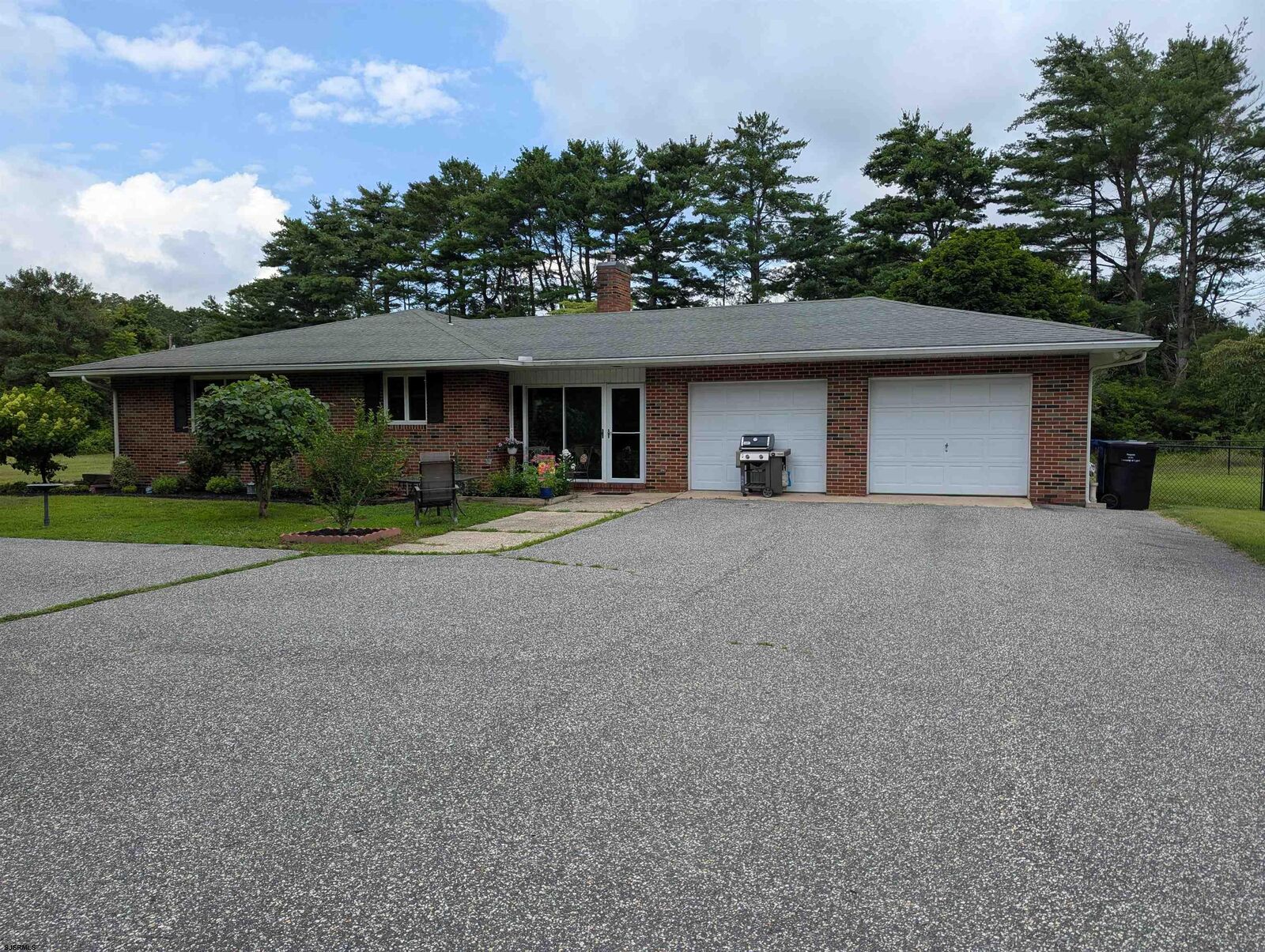 Property Photo: 71 Perry Rd Road NJ 08270
