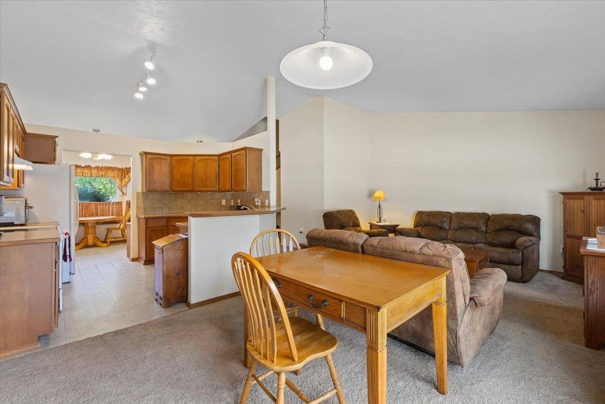 Property Photo:  14316 E 31st Ln  WA 99037 