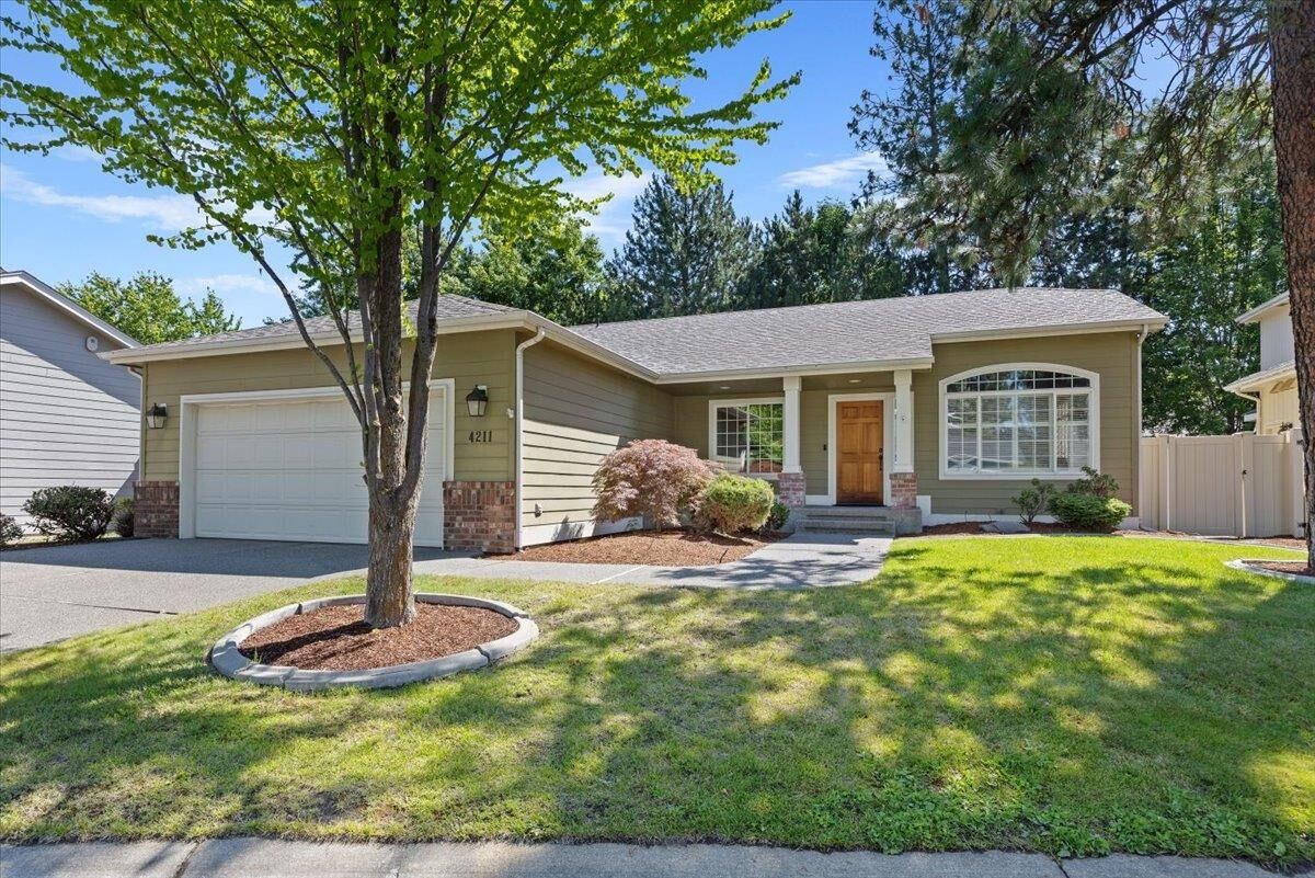 Property Photo: 4211 S Greystone Ln 4211 WA 99223