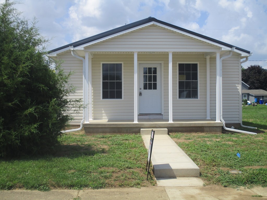 Property Photo:  945 Columbus Street  OH 45601 