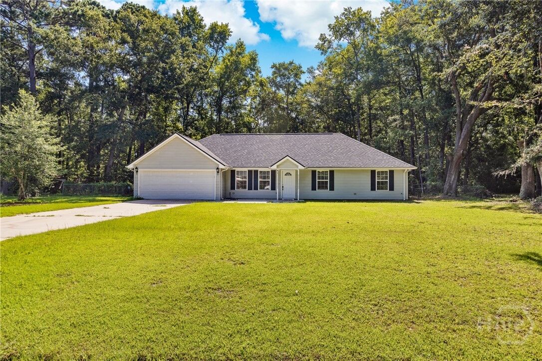 Property Photo:  166 Old Sunbury Trl  GA 31320 