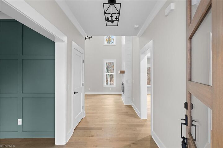 Property Photo: 447 Wentworth Drive NC 27107