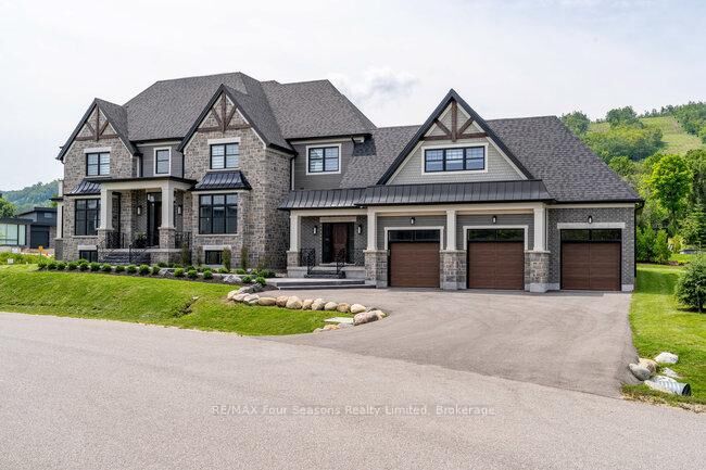 Property Photo: 101 Grindelwald Court ON L9Y 0Z8