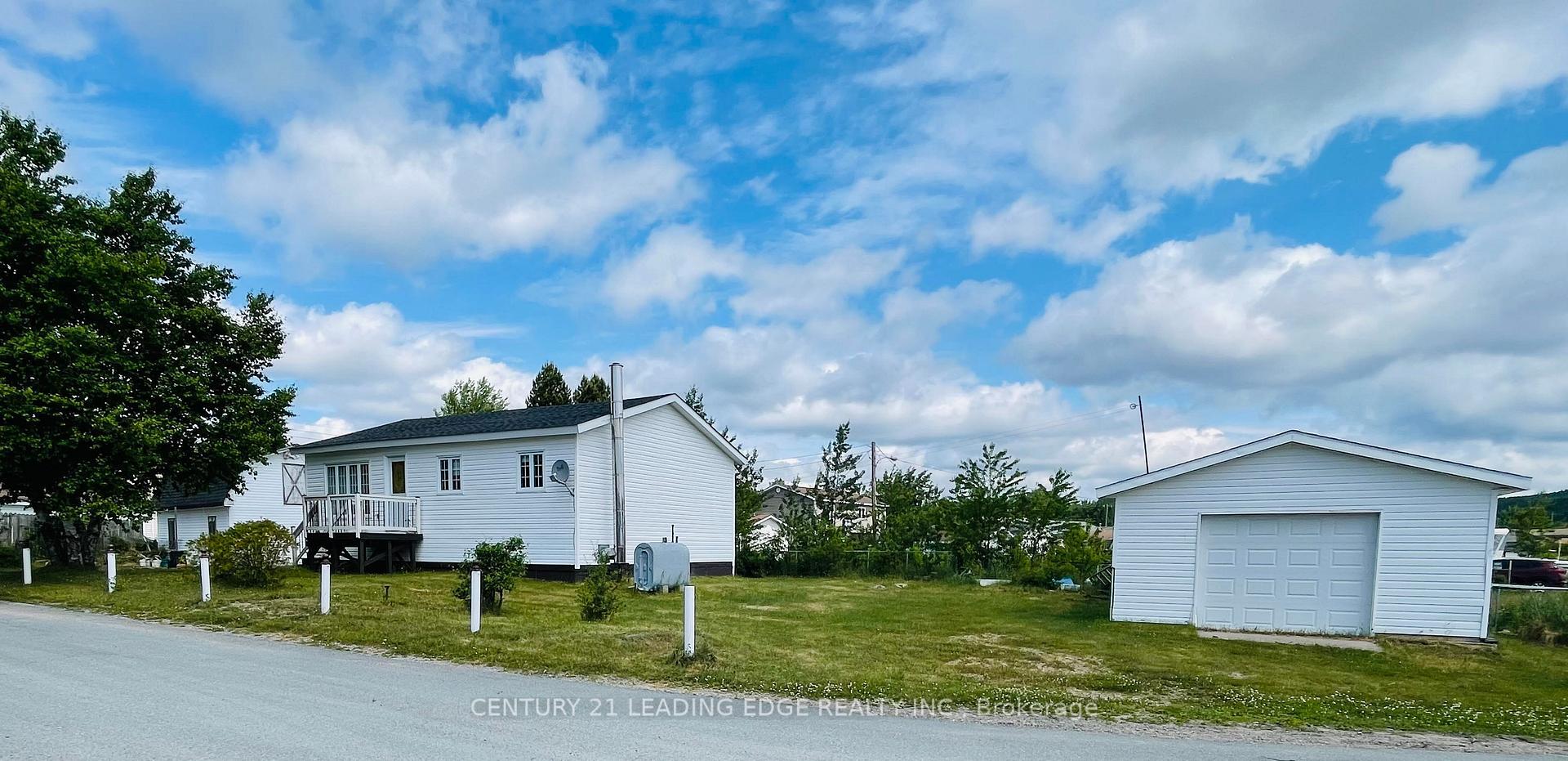 Property Photo:  5 Spencers Lane  NF A0G 2P0 