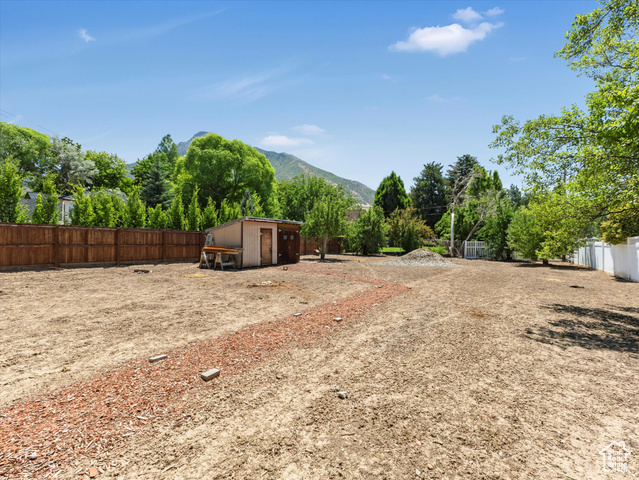 Property Photo: 2520 E Murray Holladay Rd UT 84117