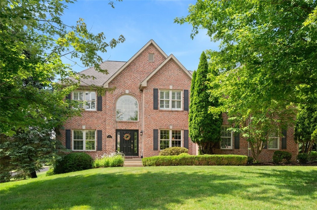 801 Huron Ct  Adams Twp PA 15044 photo