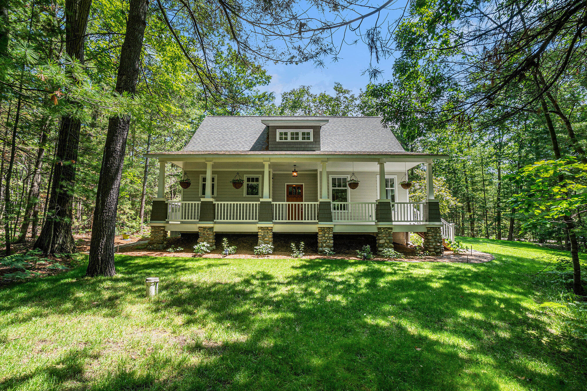 Property Photo: 6986 Chippewa Trail MI 49749