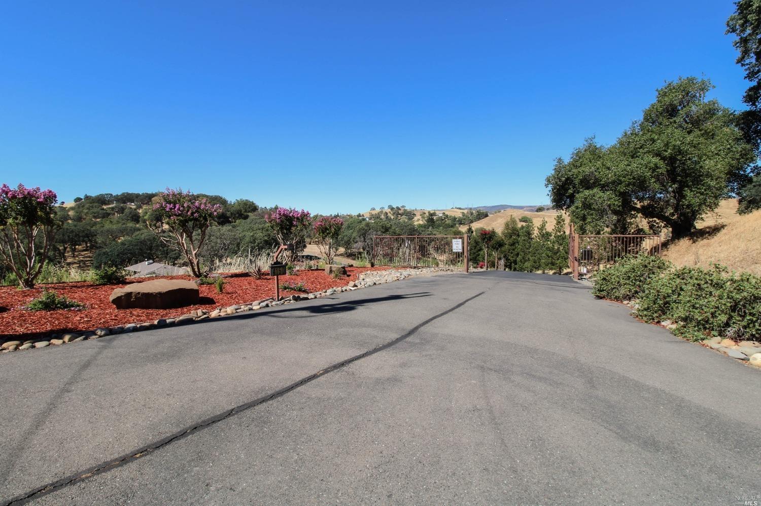 Property Photo: 4150 Shelly Lane CA 95688