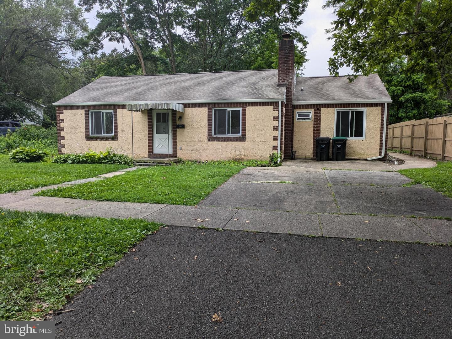 106 Westerly Parkway  State College PA 16801 photo