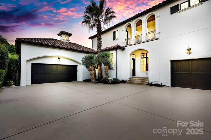 6330 Saint Stephen Lane  Charlotte NC 28210 photo