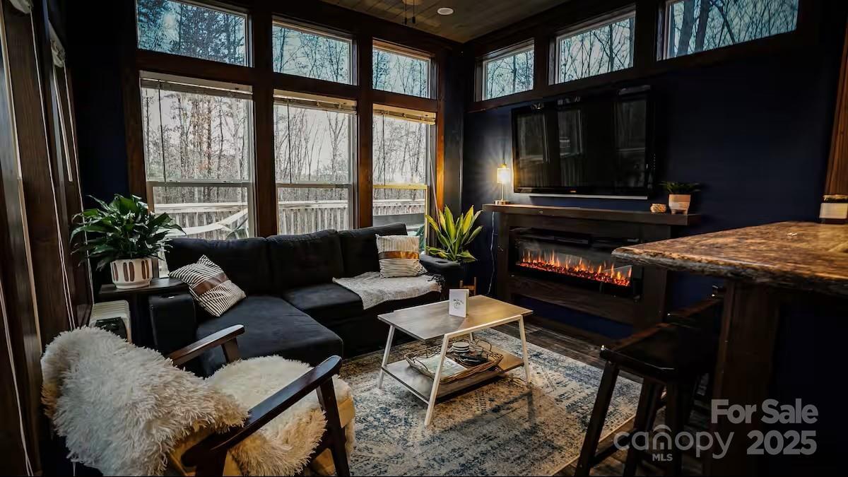 Property Photo: 221 Summerfield Lane NC 28139