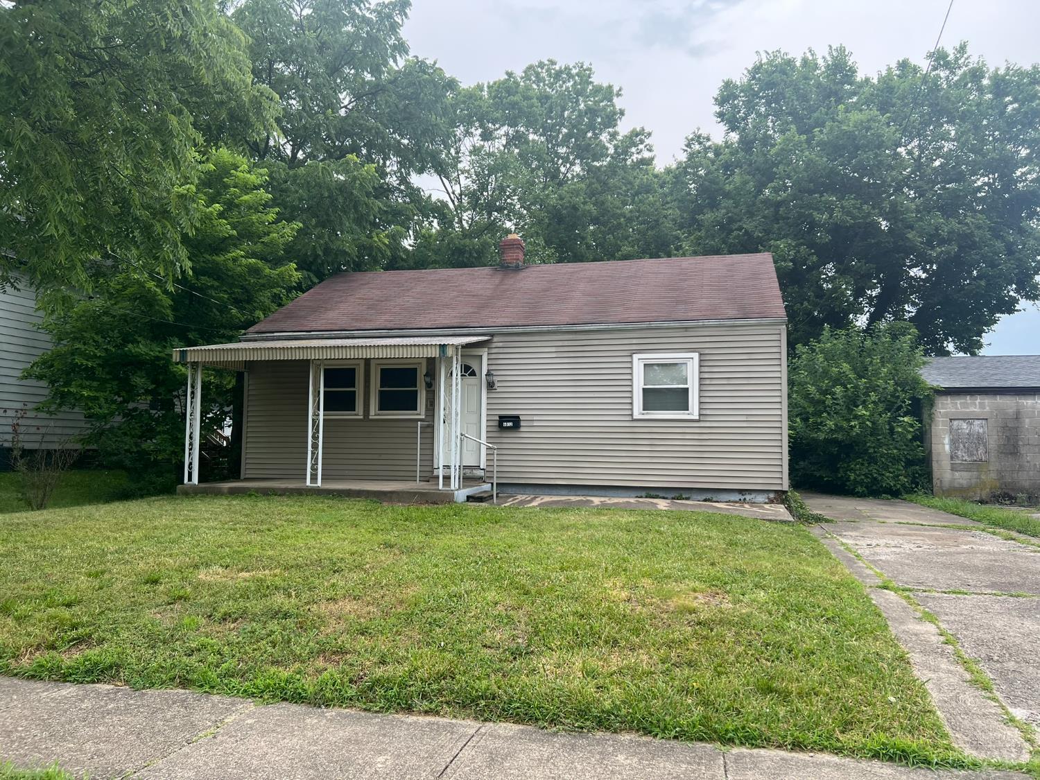 Property Photo: 6912 Noble Avenue OH 45239
