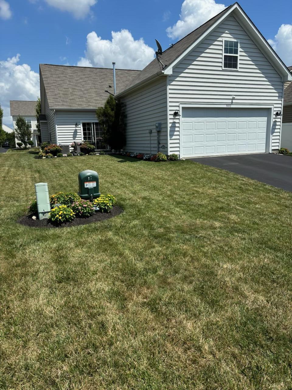 Property Photo: 5193 Wildcat Falls Drive OH 43016
