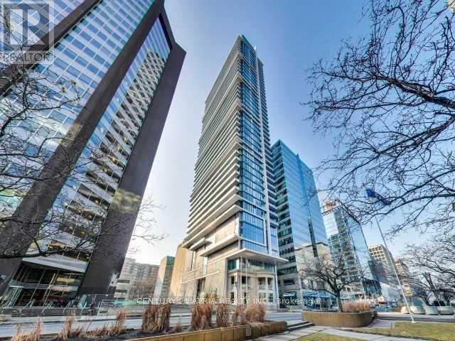 Property Photo: 426 University Avenue 3601 ON M5G 1S9