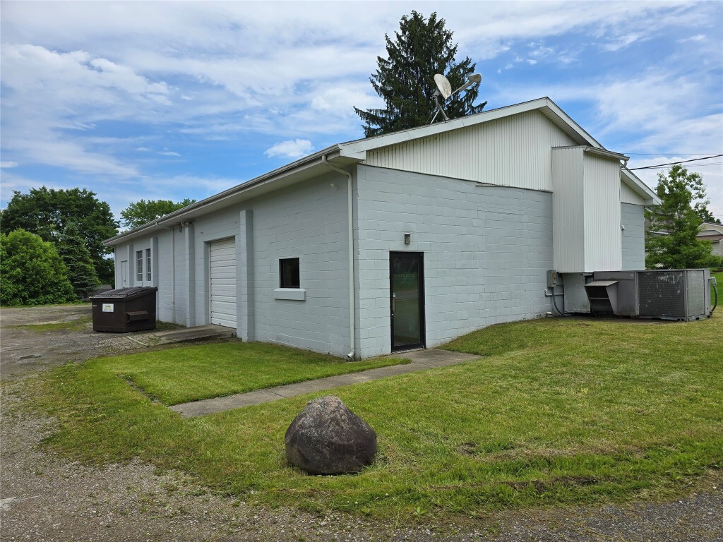 Property Photo:  21 North Street  PA 16403 