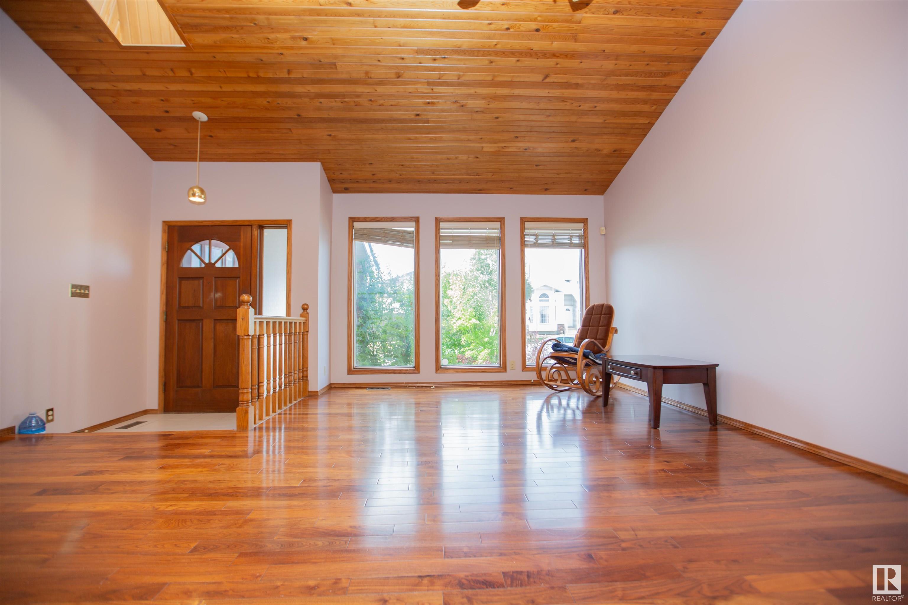 Property Photo: 9915 154 Avenue NW AB T5X 5R2