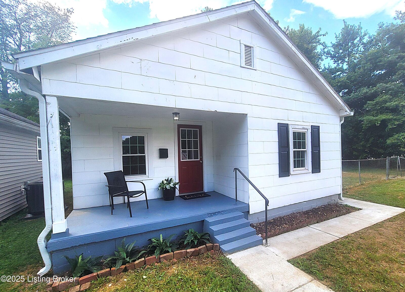 Property Photo: 351 Campbell Alley KY 40004