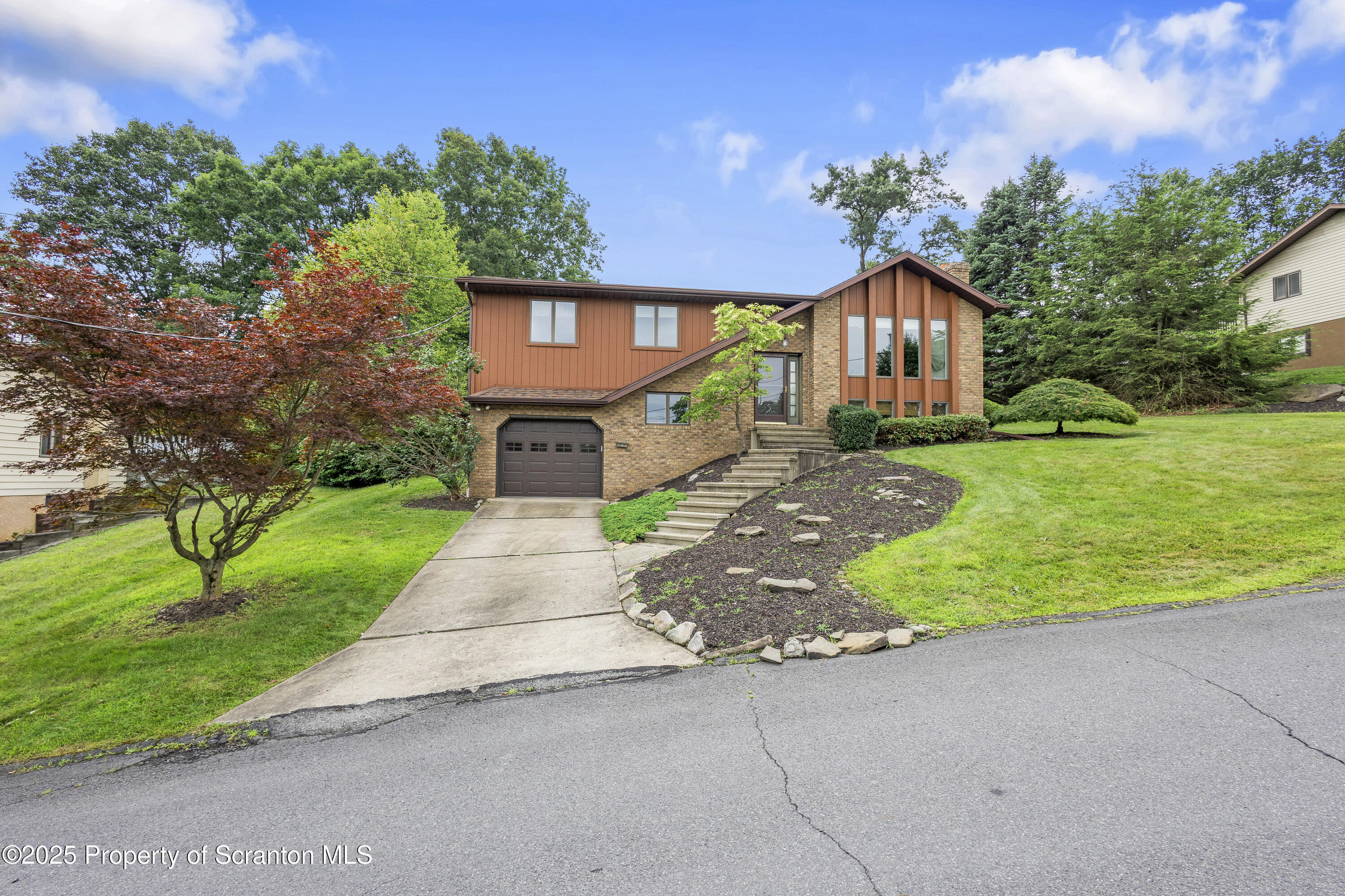 Property Photo: 7 Sharon Drive PA 18507