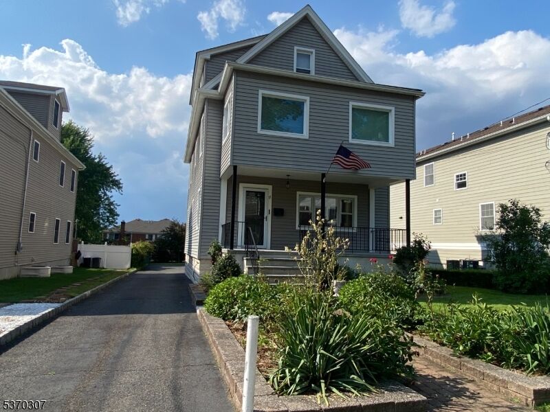 Property Photo:  11 Lafayette Ave 2  NJ 07901 