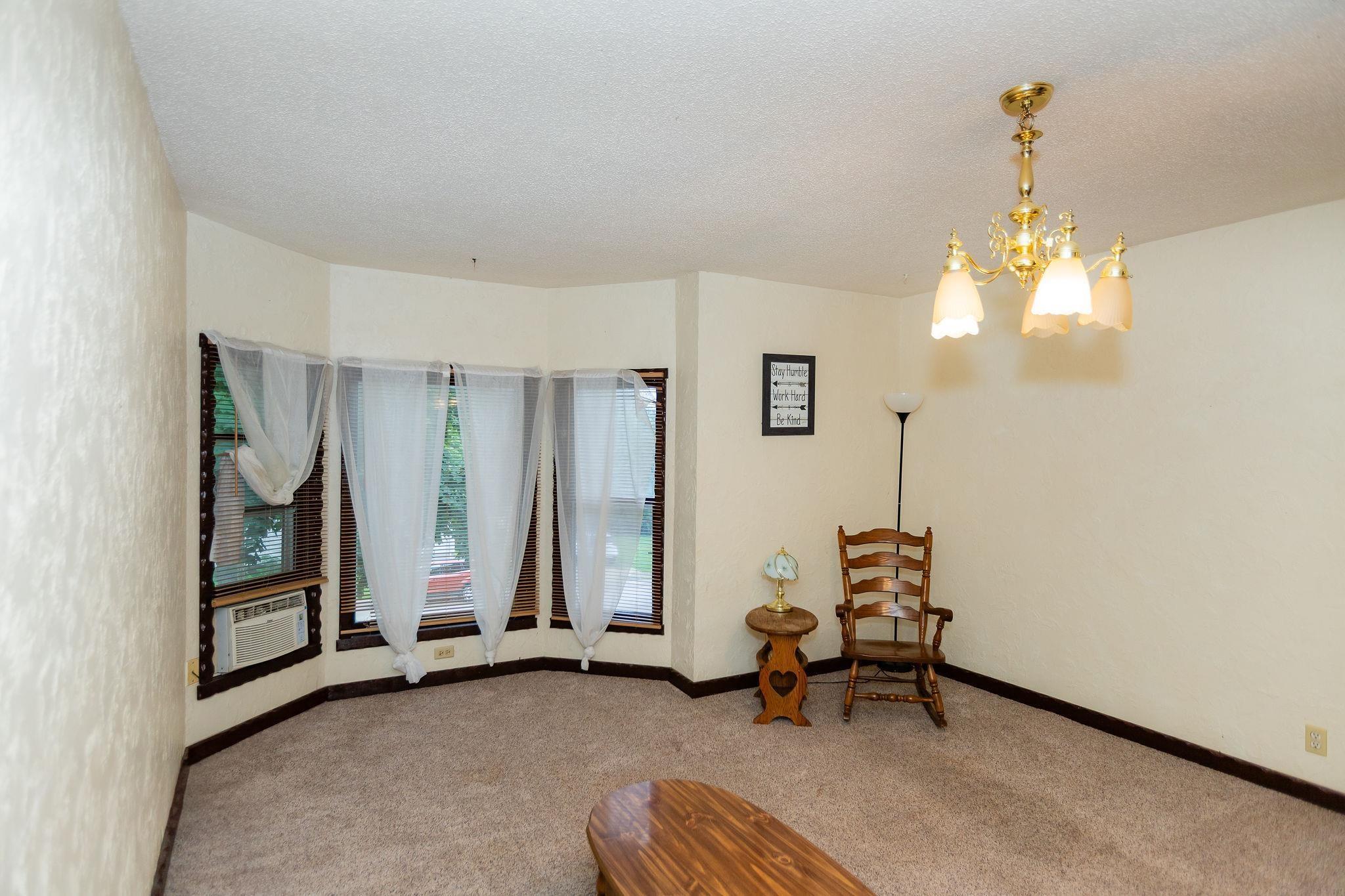 Property Photo: 102 NW 9th Avenue IA 50677