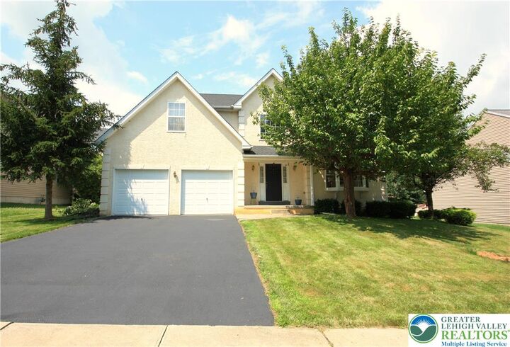 3814 Clay Drive  Lower Macungie Twp PA 18062 photo