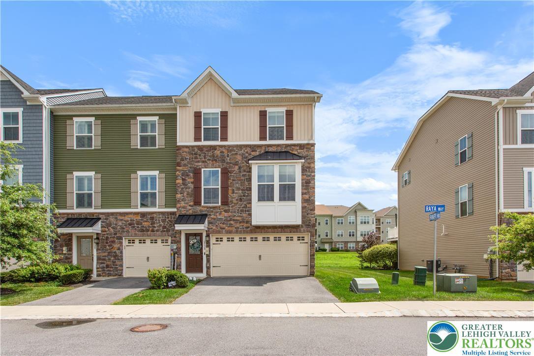 Property Photo: 2324 Raya Way PA 18045