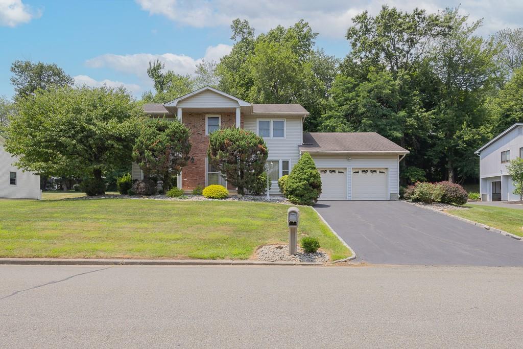 71 Jolliffe Avenue  Congers NY 10920 photo