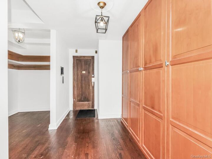 Property Photo:  340 W 57th Street 5F  NY 10019 