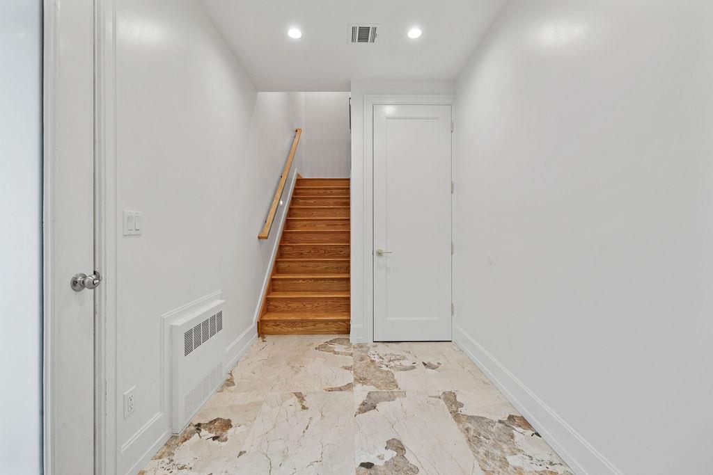 Property Photo: 5 Francis Place 214 NY 10952