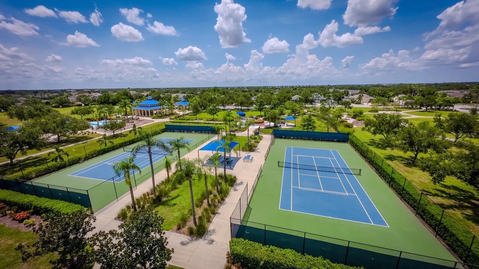 Property Photo: 11641 Piedmont Park Crossing FL 34211