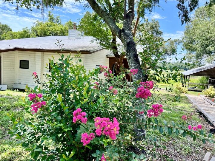 Property Photo: 9417 Trout Lake Road FL 32818