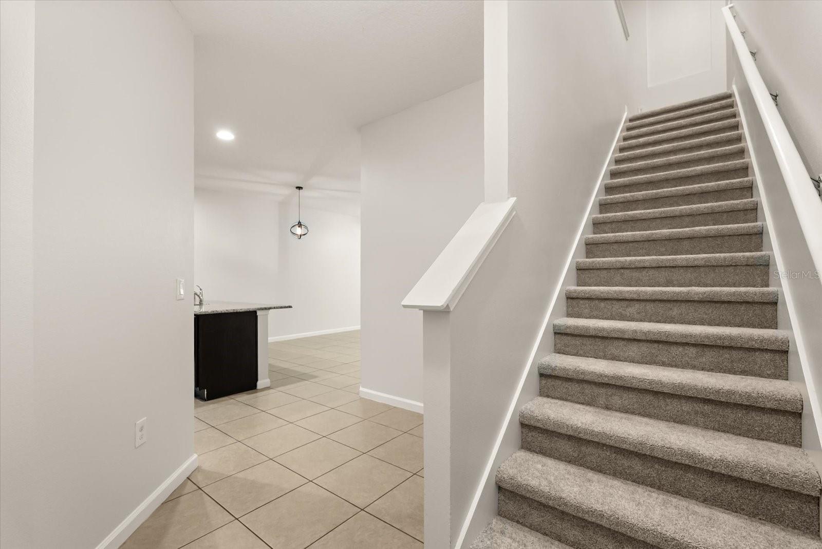 Property Photo: 2048 Switch Grass Circle FL 34761