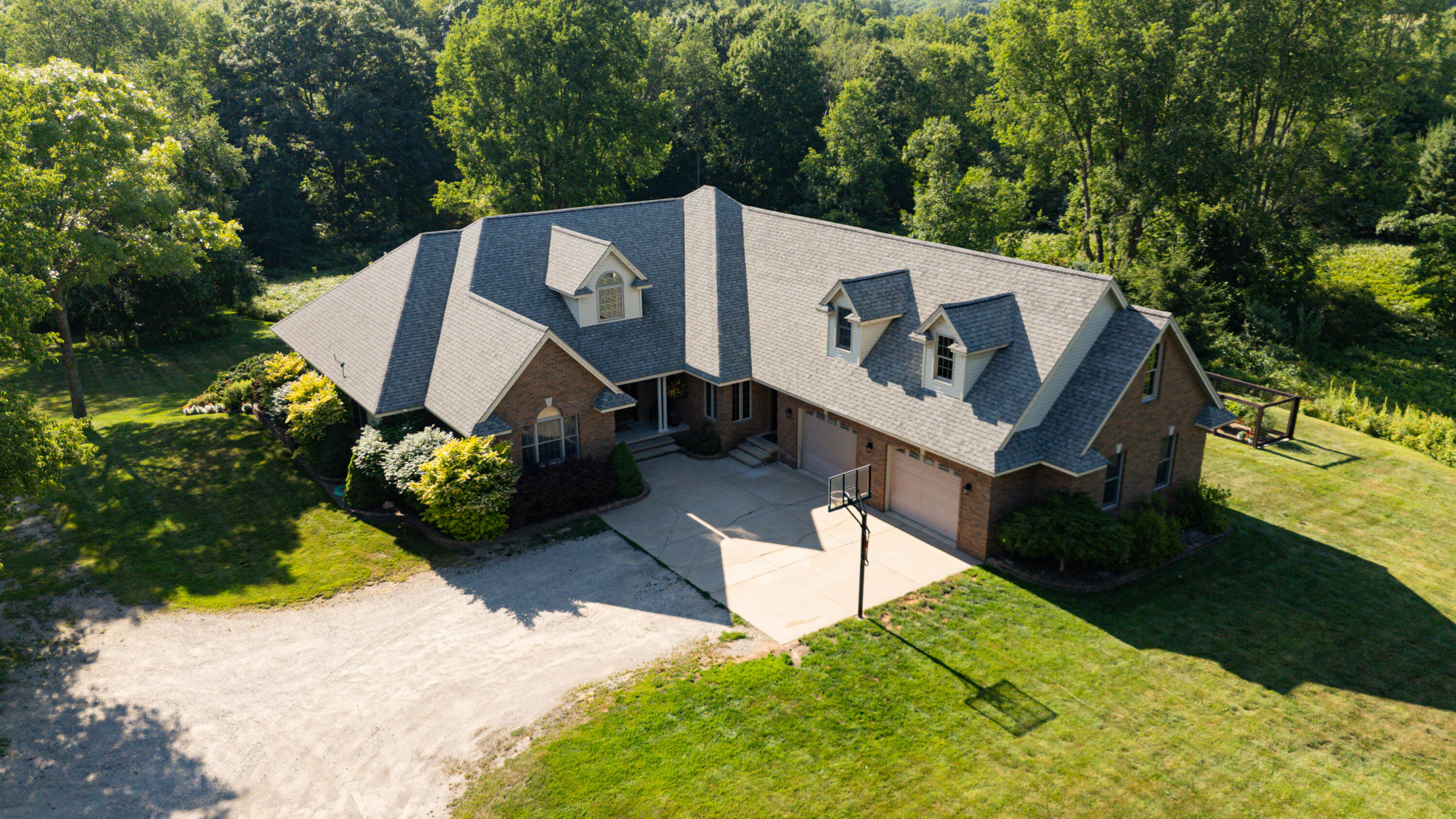 Property Photo: 6309 Cottonwood Avenue MI 49307