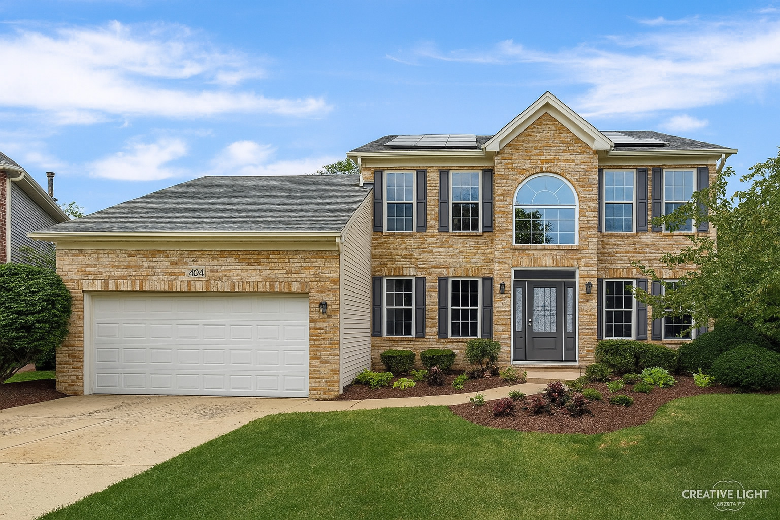 Property Photo: 404 Kent Court IL 60543