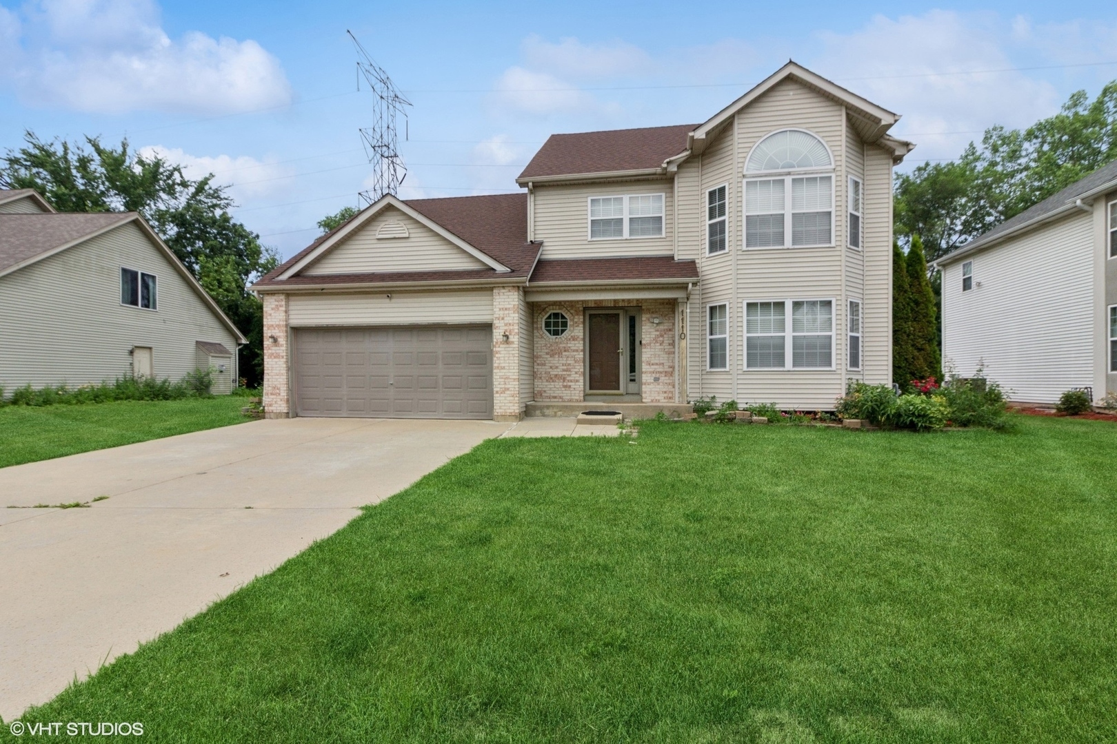 1110 Natalie Drive  West Chicago IL 60185 photo