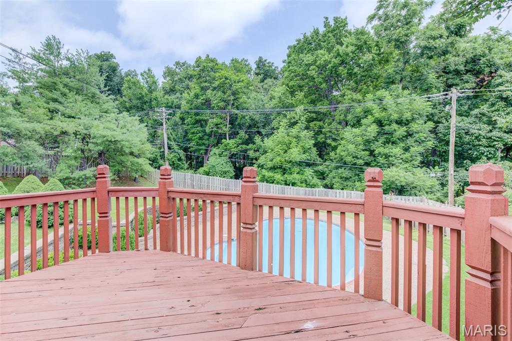 Property Photo: 480 Wildwood Parkway MO 63011