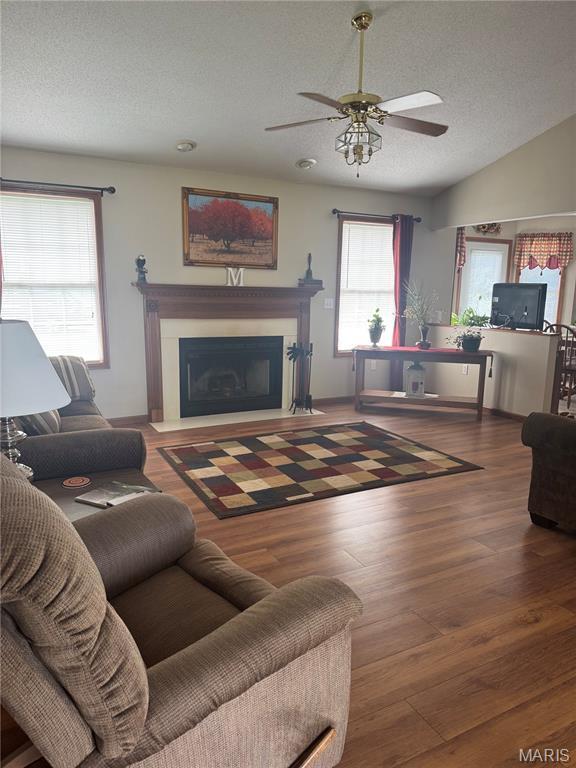 Property Photo: 300 Kingsbury Court IL 62249
