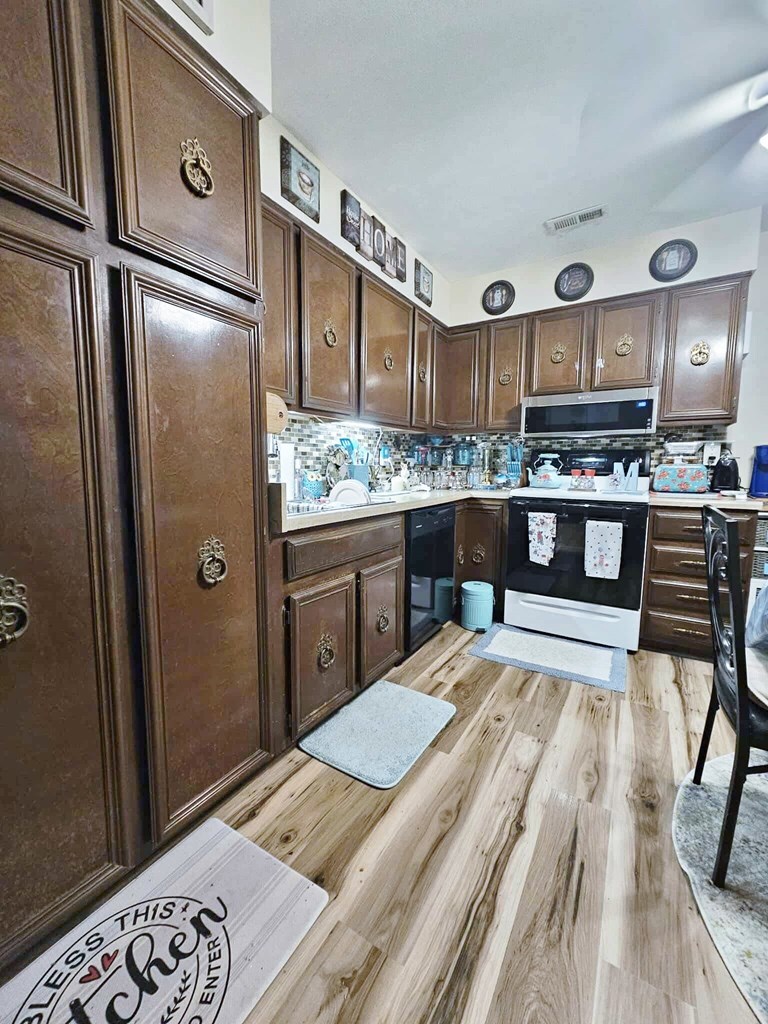 Property Photo: 119 Fairview Street WV 24740
