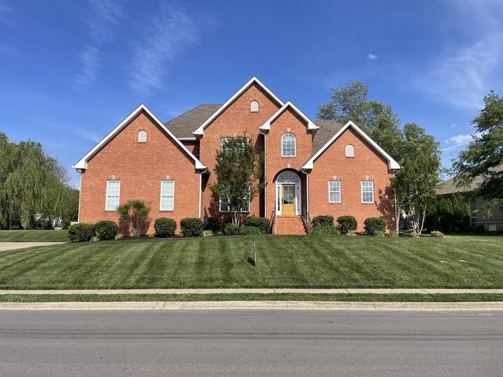 Property Photo: 265 Gray Hawk Trl TN 37043