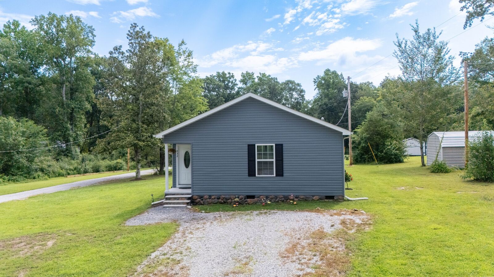 Property Photo:  332 Riddle Ln  TN 37330 