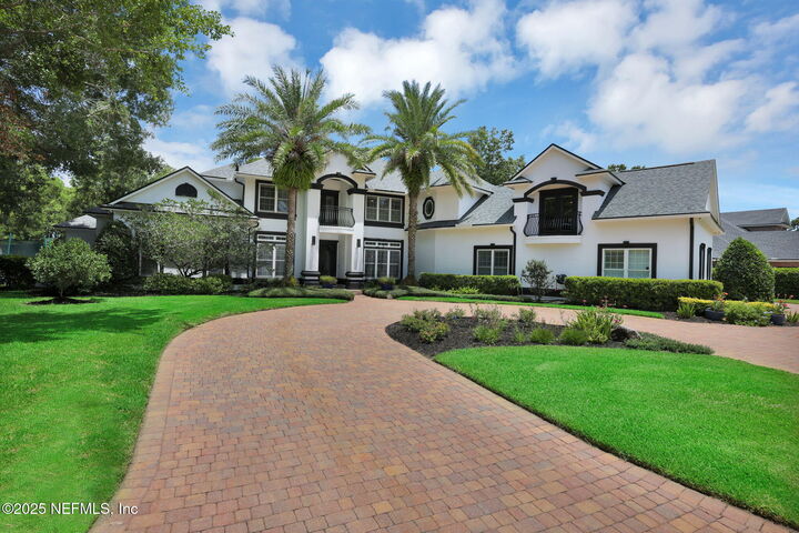 Property Photo:  4423 Swilcan Bridge Lane N  FL 32224 