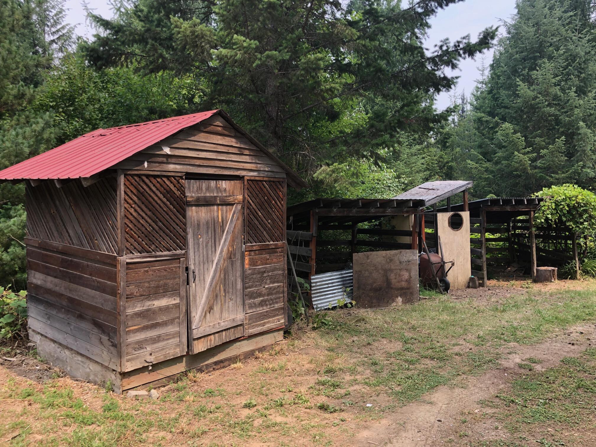 Property Photo: 3891-P Cedar Creek Road WA 99114