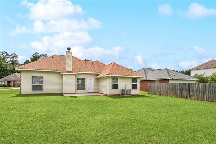 Property Photo:  18092 Fox Hollow Loop  LA 70401 
