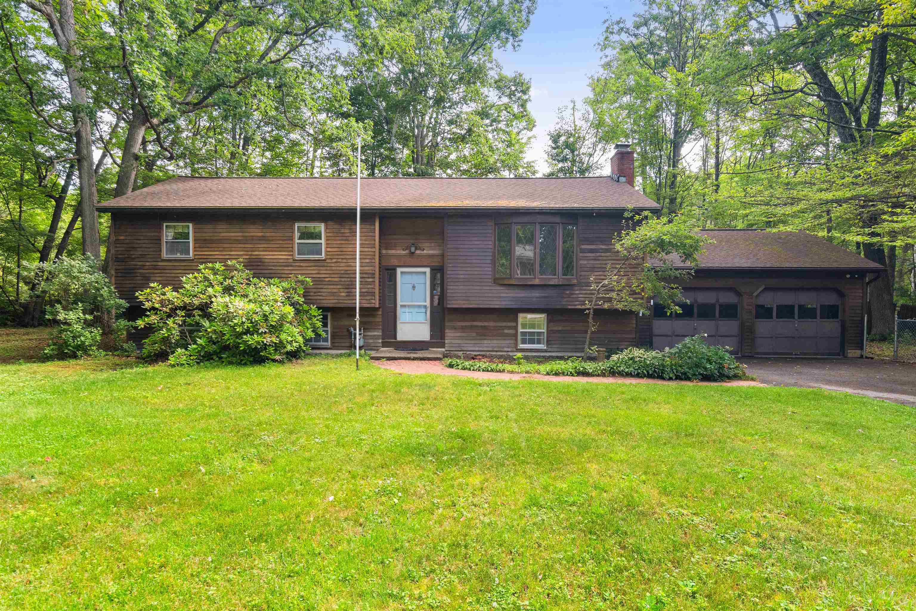 Property Photo:  184 Colchester Point Road  VT 05446 