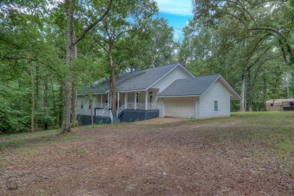 Property Photo: 239 Moss Road LA 71016