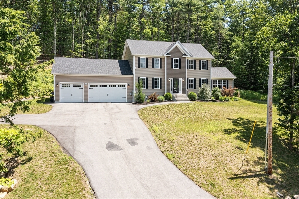 100 Platts Rd  Ashburnham MA 01430 photo