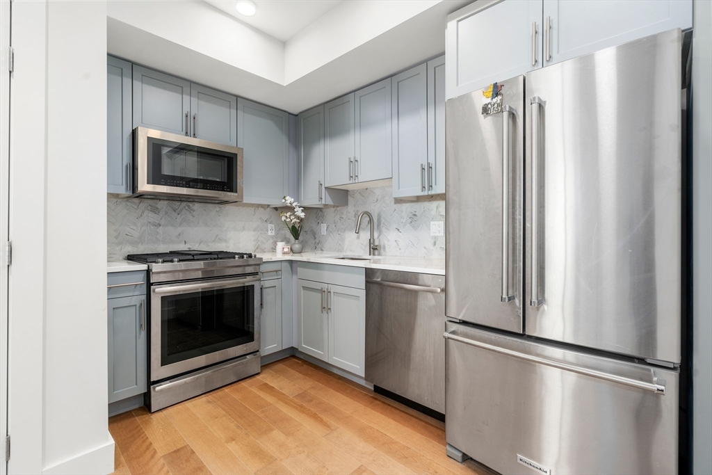 Property Photo:  50 Hichborn 212  MA 02135 