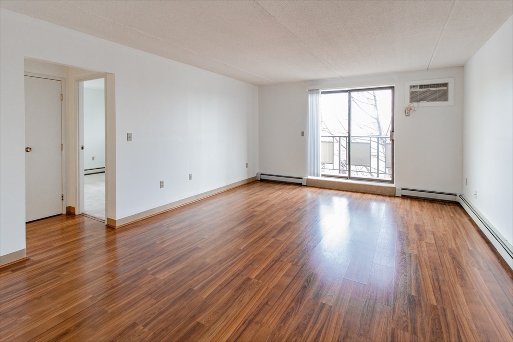 Property Photo: 301 Lowell St 32 MA 02145