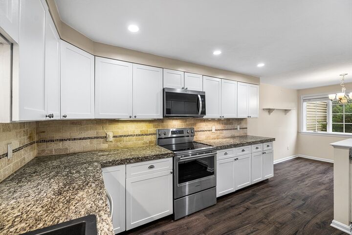 Property Photo: 43 Lebeaux Dr 43 MA 01545