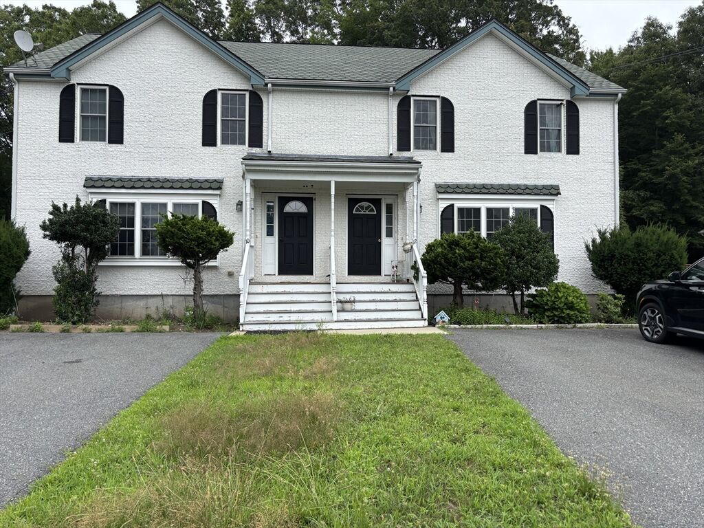 Property Photo:  10 Canali Drive 10  MA 01757 